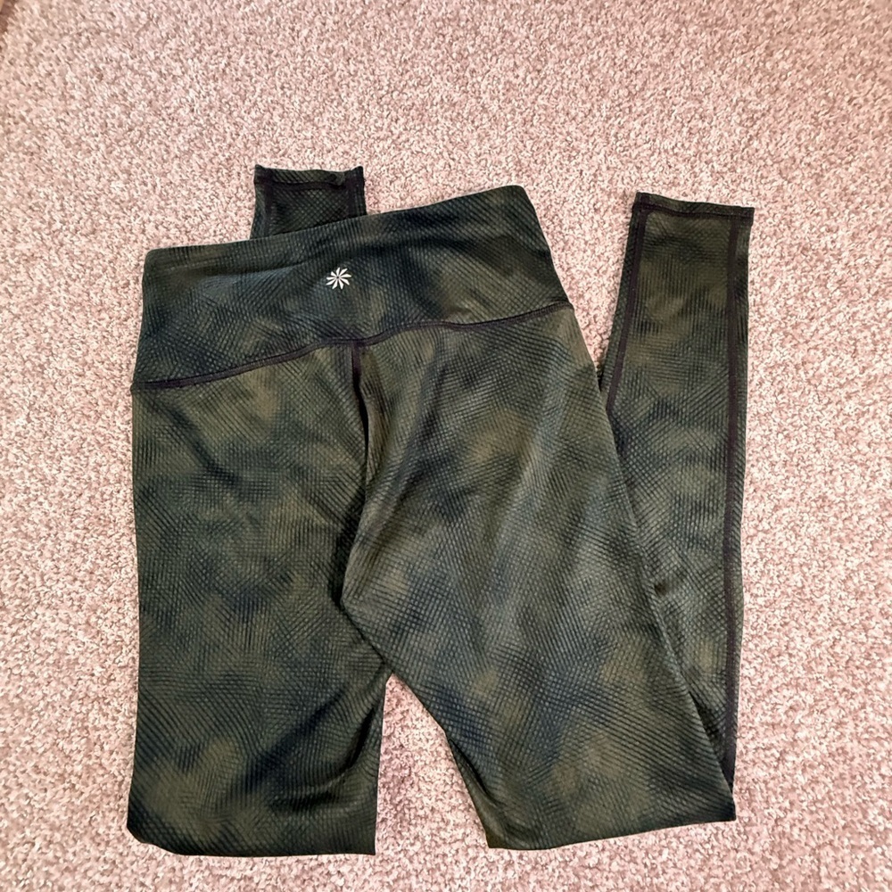 Athleta Women’s Salutation Stash Pocket Tight – Olive Green XS